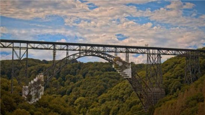 桥梁构造者行尸走肉